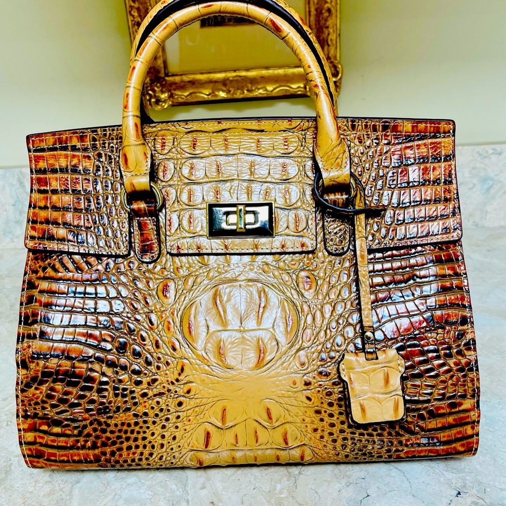 Vicenzo Croc Embossed - image 1